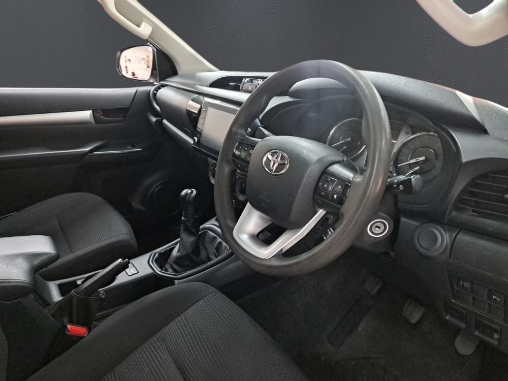 Toyota Hilux 2.4 Gd-6 Raider 4X4