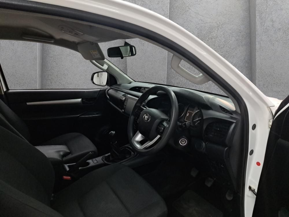 Toyota Hilux 2.4 Gd-6 Raider 4X4
