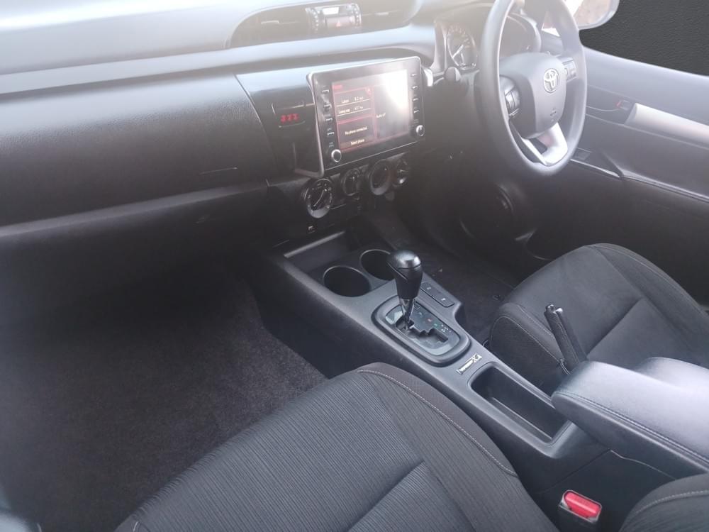 Toyota Hilux 2.4 Gd-6 Raider 4X4 At D Cab