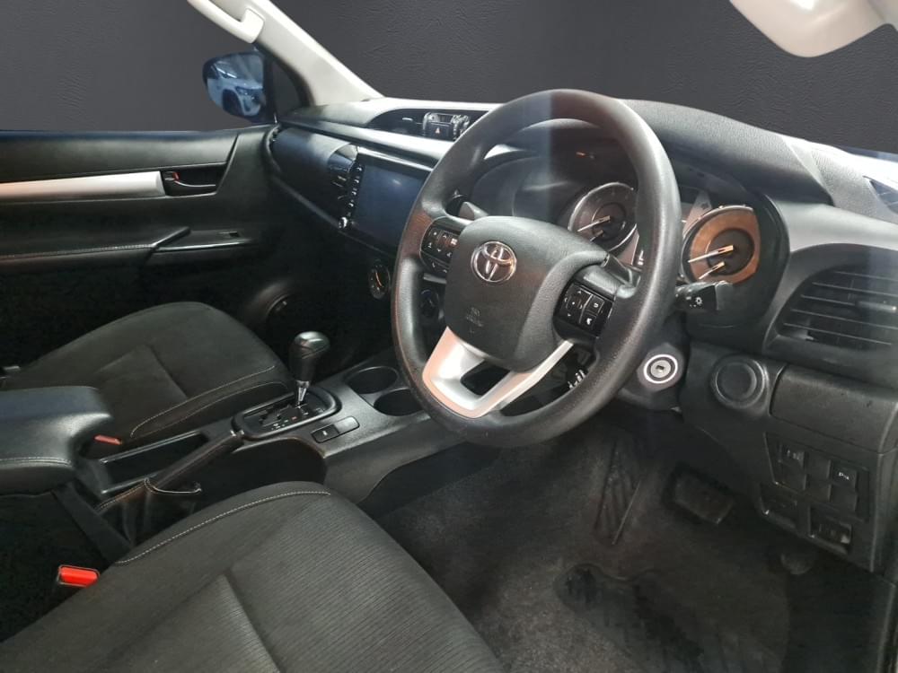 Toyota Hilux 2.4 Gd-6 Raider 4X4 At D Cab