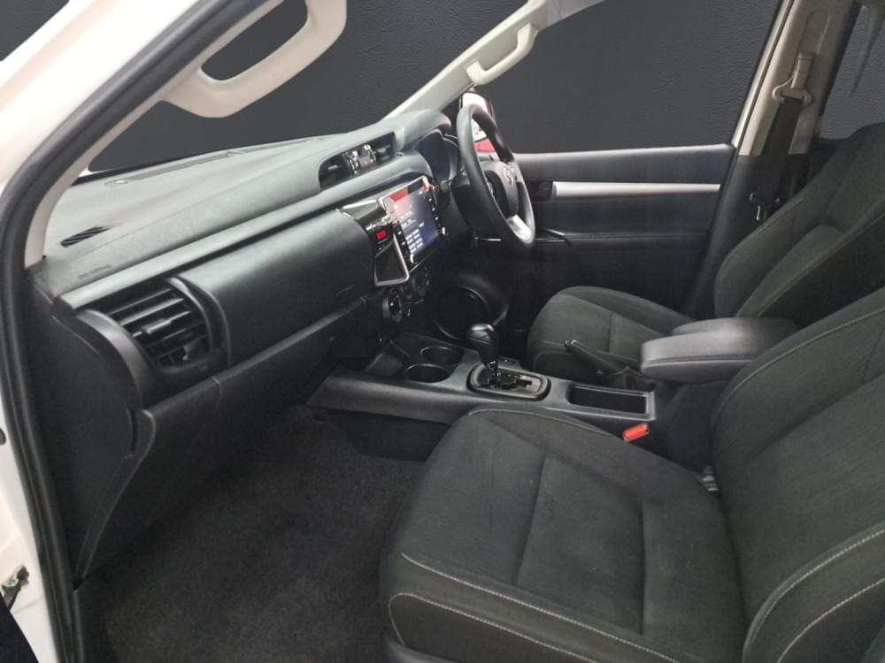 Toyota Hilux 2.4 Gd-6 Raider 4X4 At D Cab