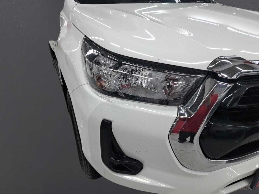 Toyota Hilux 2.4 Gd-6 Raider 4X4 At D Cab