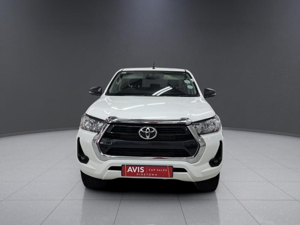 Toyota Hilux 2.4 Gd-6 Raider 4X4 At D Cab