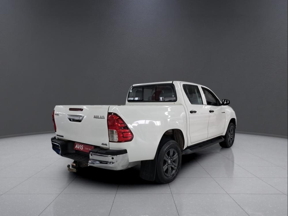 Toyota Hilux 2.4 Gd-6 Raider 4X4 At D Cab