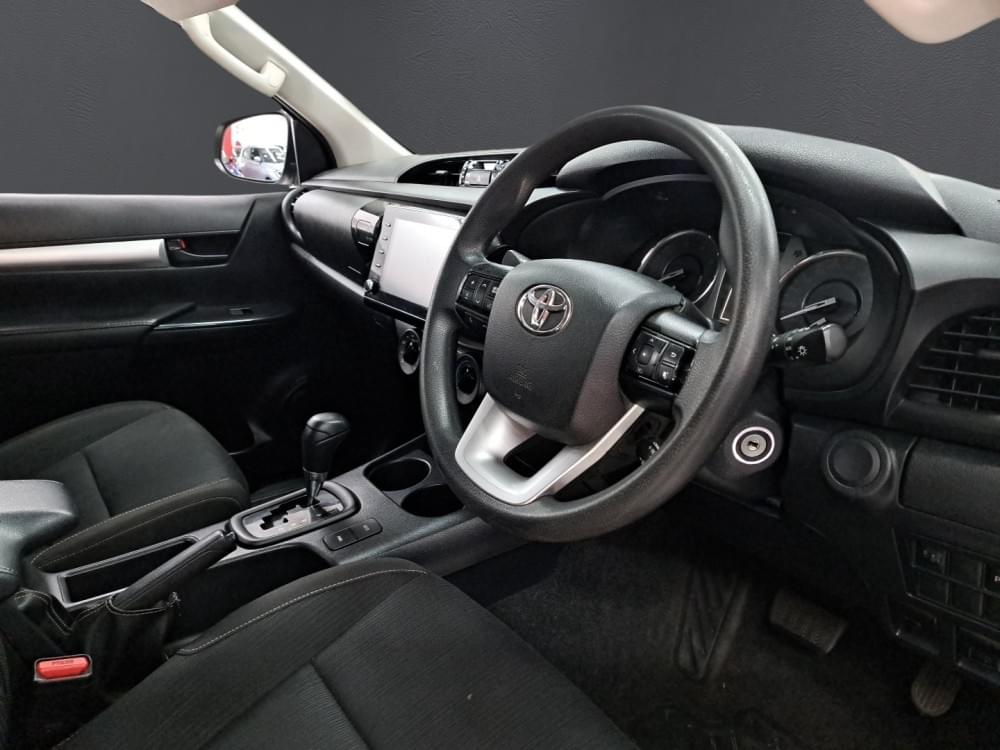 Toyota Hilux 2.4 Gd-6 Raider 4X4 At D Cab