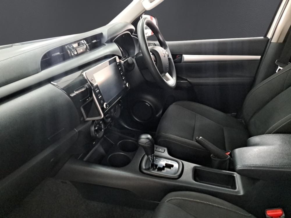 Toyota Hilux 2.4 Gd-6 Raider 4X4 At D Cab
