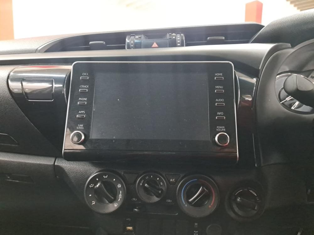 Toyota Hilux 2.4 Gd-6 Raider 4X4 At D Cab
