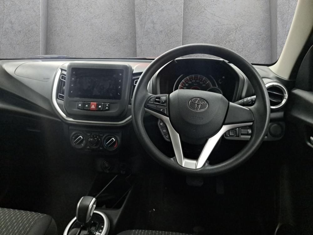 Toyota Vitz 1.0 Xr Amt