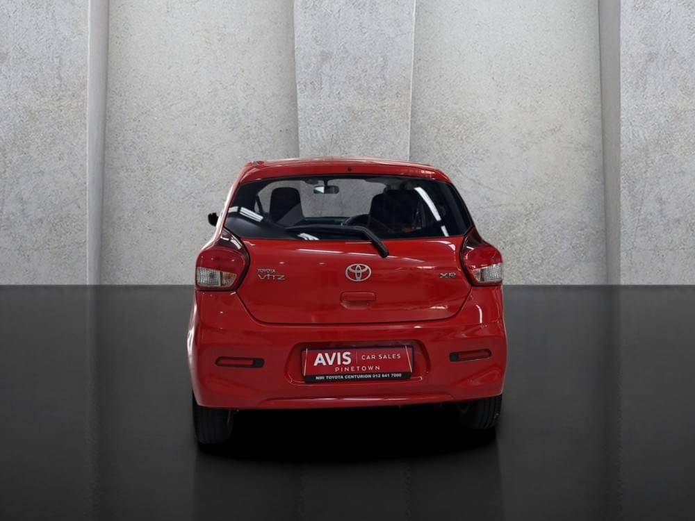 Toyota Vitz 1.0 Xr Amt