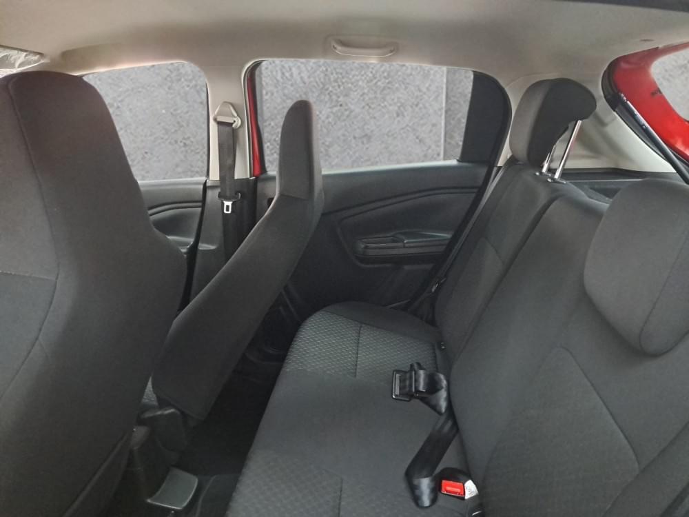 Toyota Vitz 1.0 Xr Amt