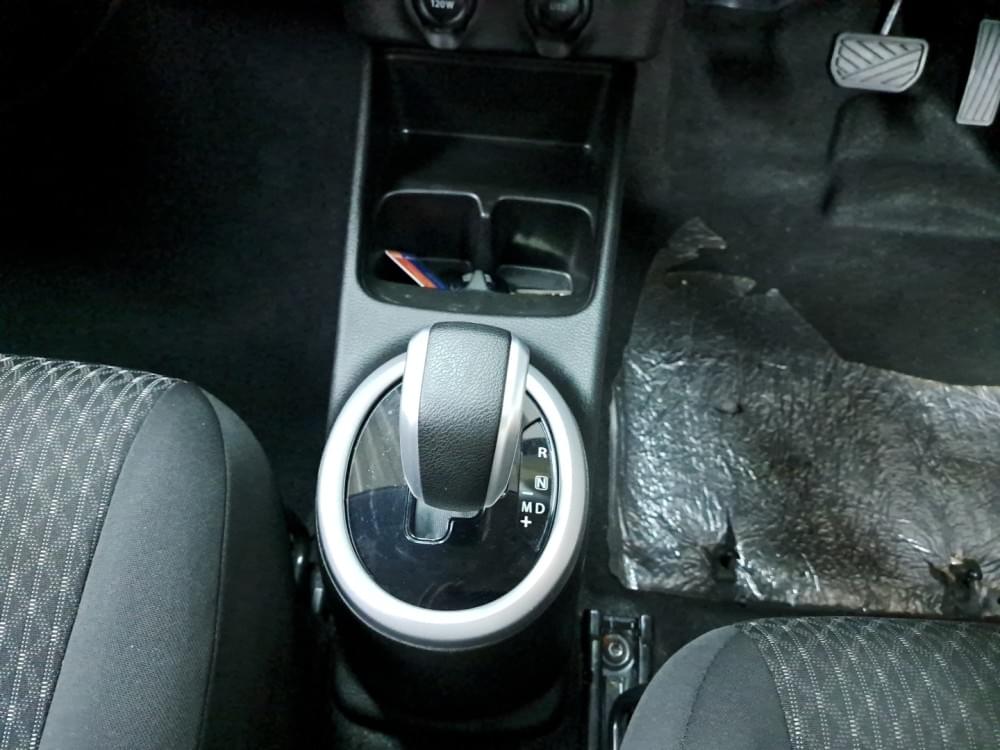 Toyota Vitz 1.0 Xr Amt