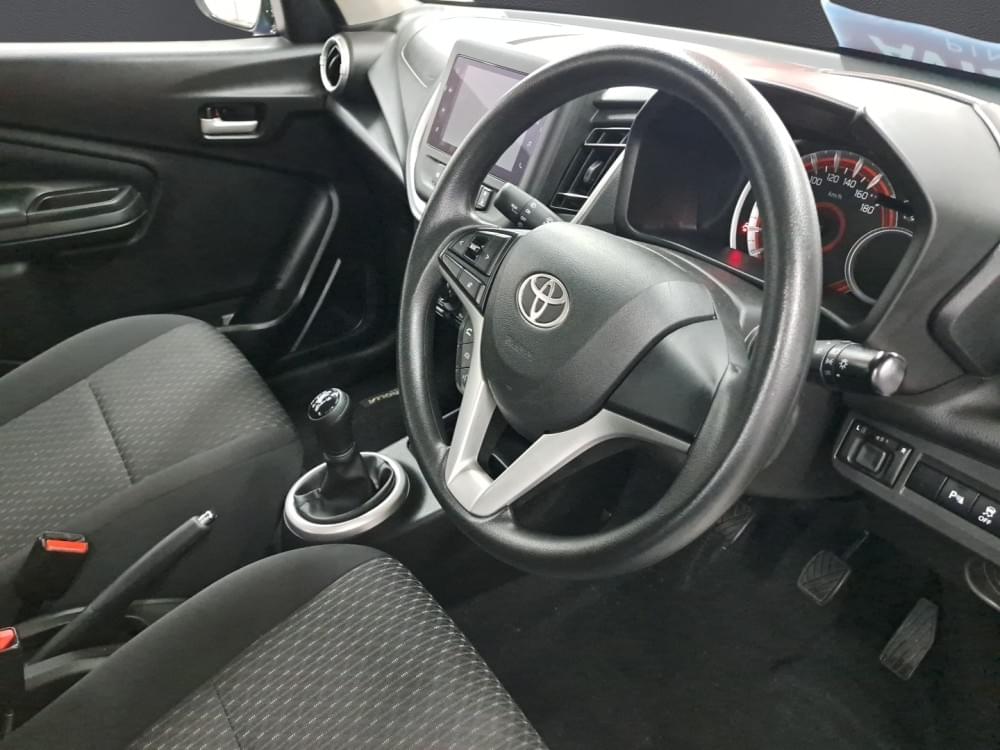 Toyota Vitz 1.0 Xr