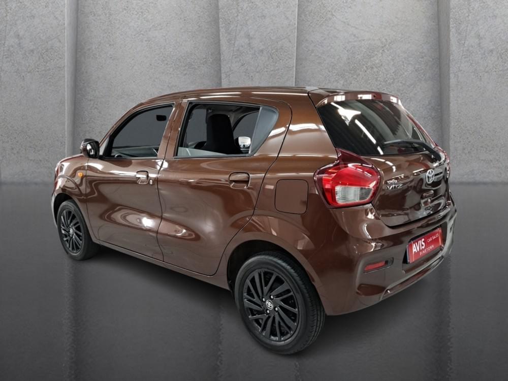 Toyota Vitz 1.0 Xr Amt