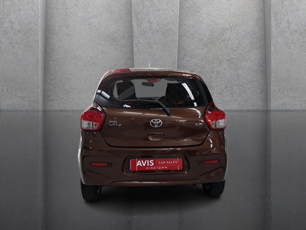 Toyota Vitz 1.0 Xr Amt