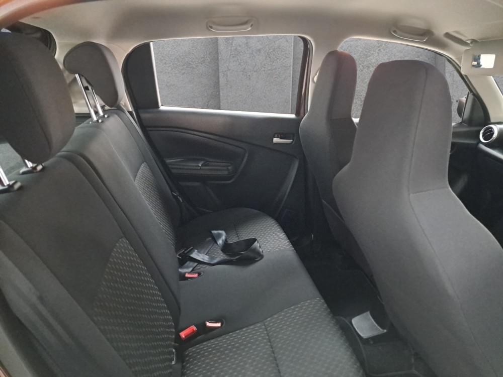 Toyota Vitz 1.0 Xr Amt