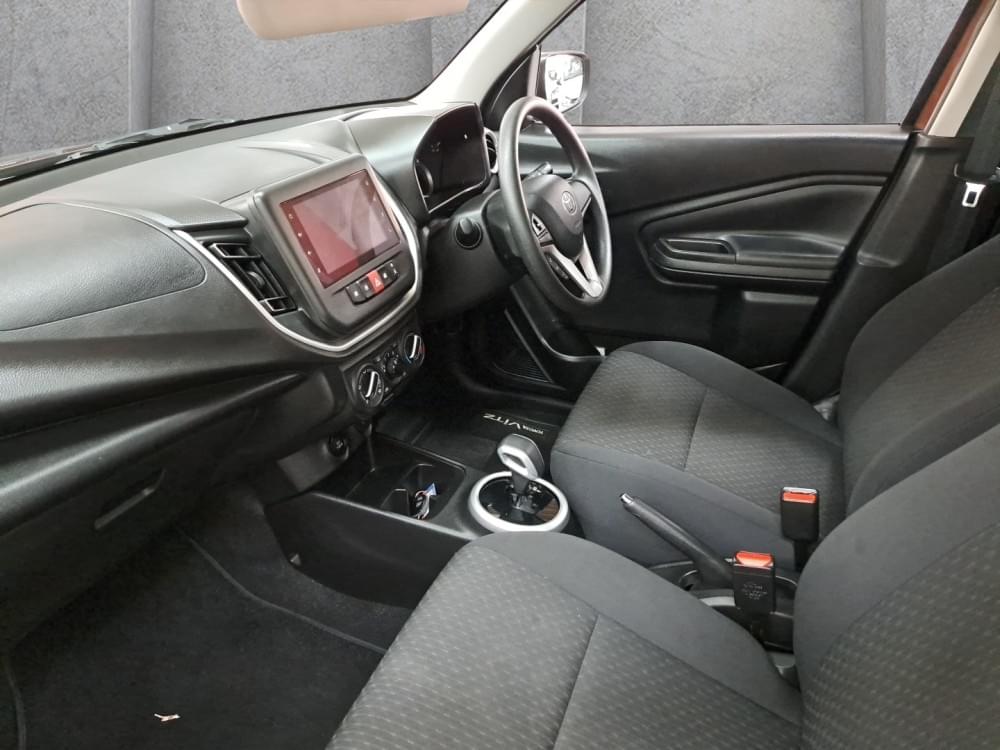 Toyota Vitz 1.0 Xr Amt