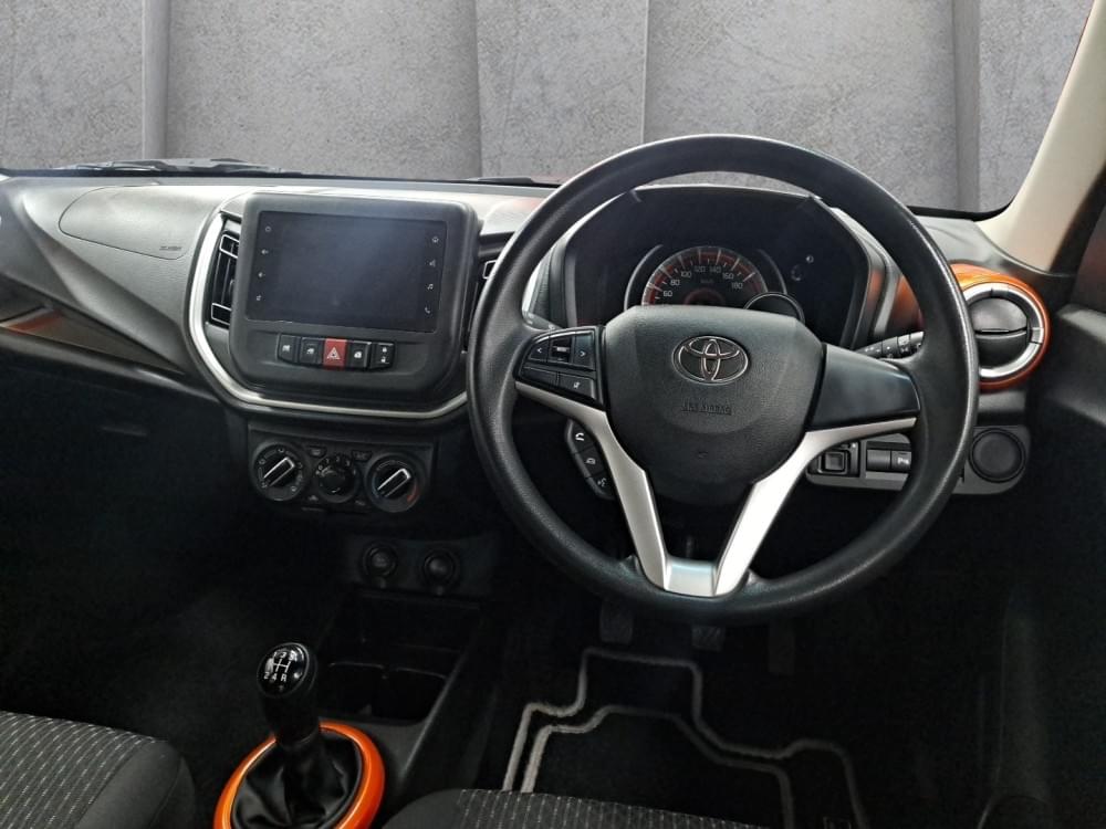 Toyota Vitz 1.0 Xr X-Cite