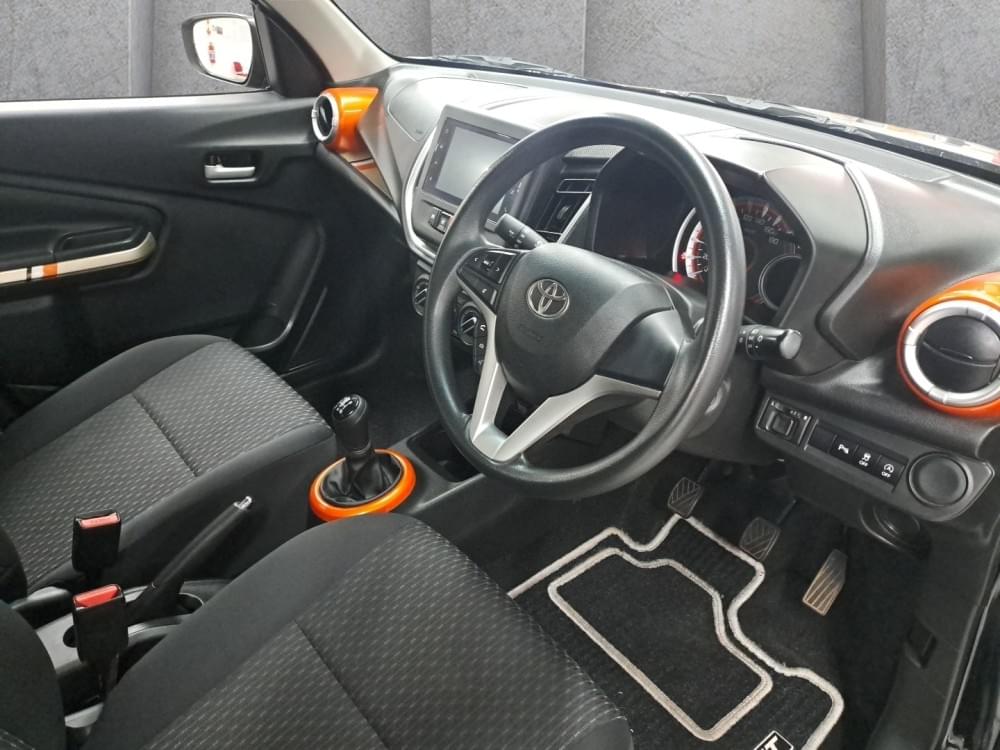 Toyota Vitz 1.0 Xr X-Cite