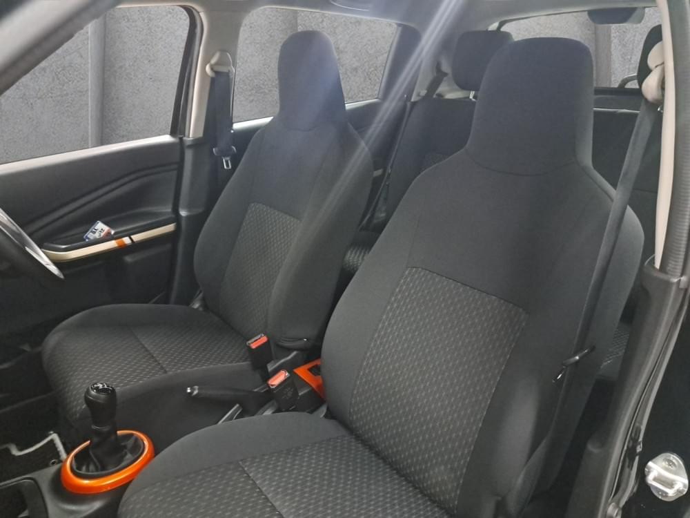 Toyota Vitz 1.0 Xr X-Cite