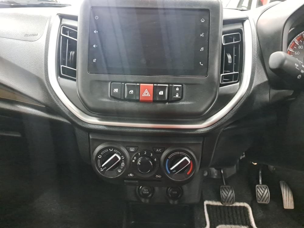 Toyota Vitz 1.0 Xr X-Cite