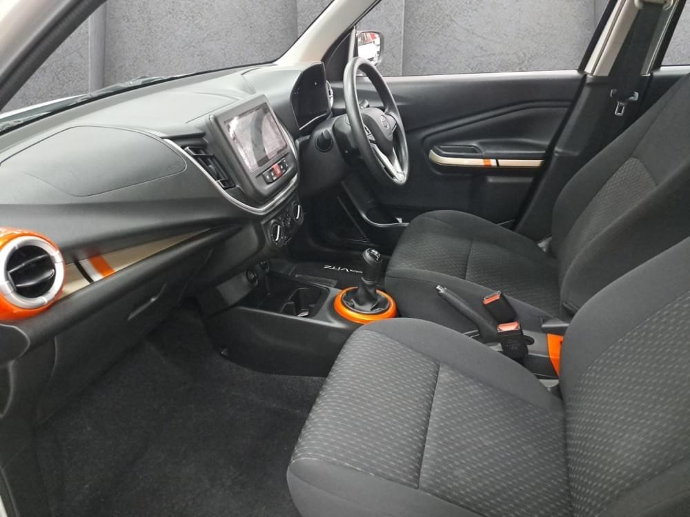 Toyota Vitz 1.0 Xr X-Cite