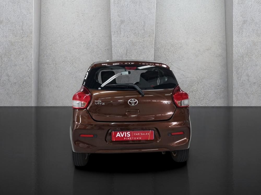 Toyota Vitz 1.0 Xr