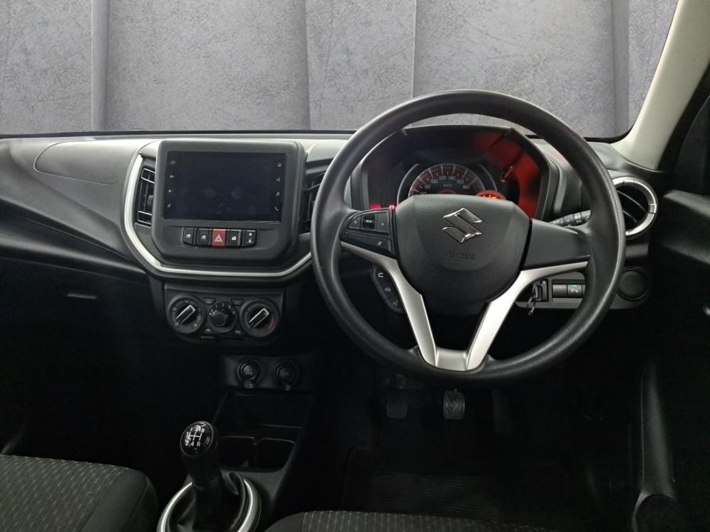Toyota Vitz 1.0 Xr