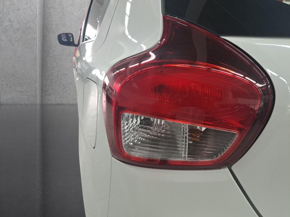 Toyota Vitz 1.0 Xr