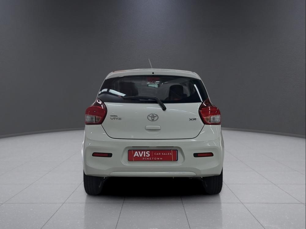 Toyota Vitz 1.0 Xr