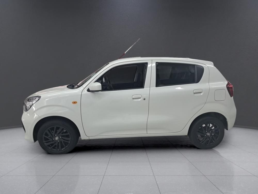 Toyota Vitz 1.0 Xr Amt
