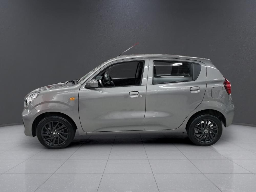 Toyota Vitz 1.0 Xr