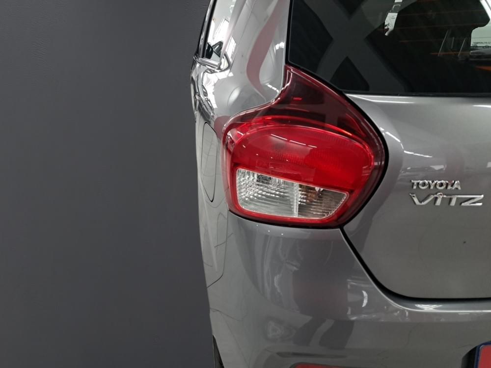 Toyota Vitz 1.0 Xr