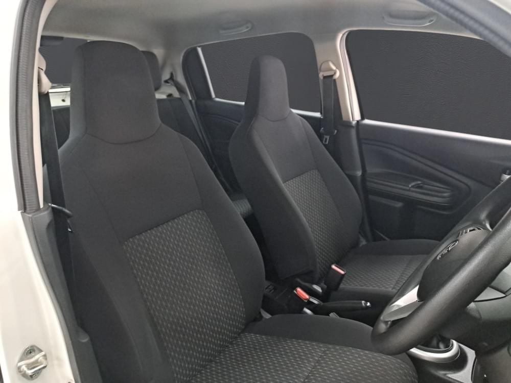 Toyota Vitz 1.0 Xr