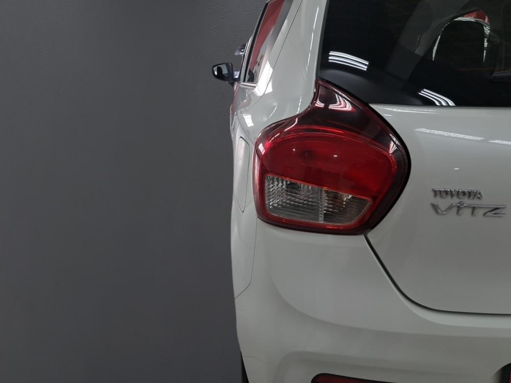 Toyota Vitz 1.0 Xr