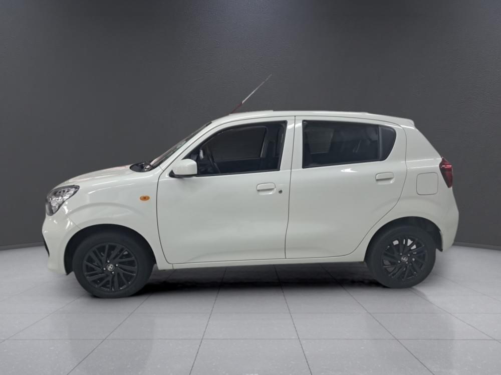 Toyota Vitz 1.0 Xr Amt
