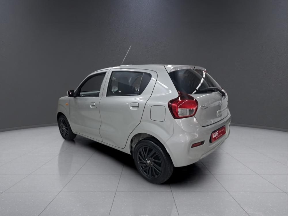 Toyota Vitz 1.0 Xr Amt