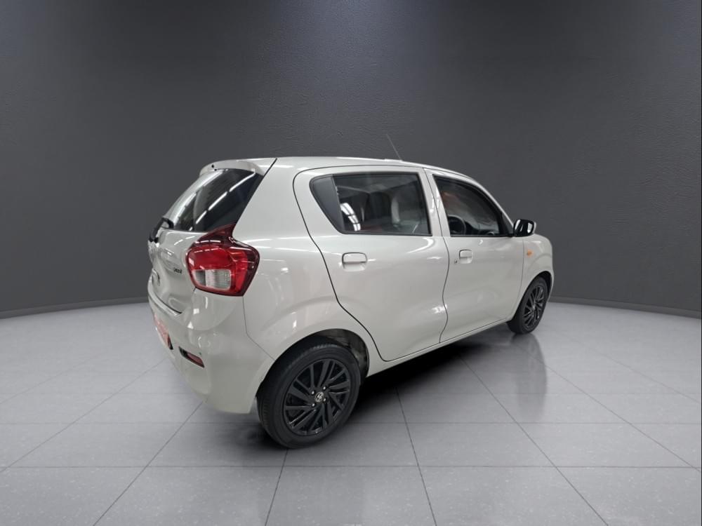 Toyota Vitz 1.0 Xr Amt
