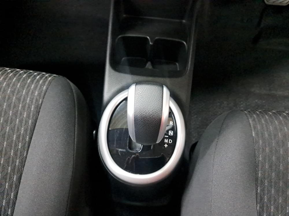 Toyota Vitz 1.0 Xr Amt