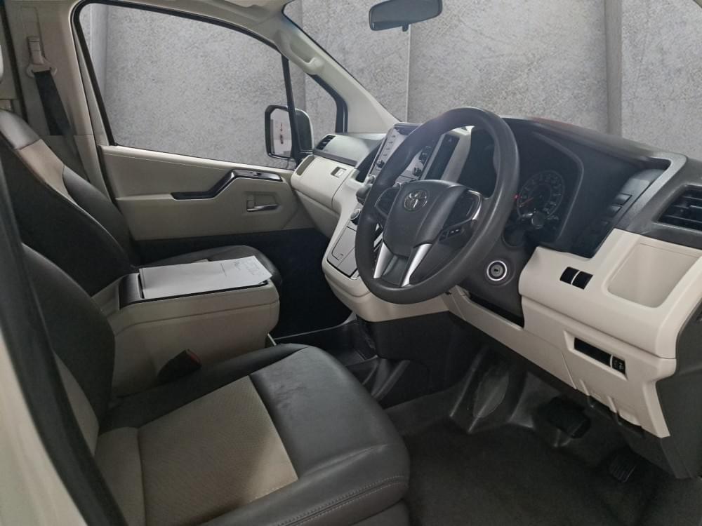 Toyota Quantum 2.8 Gl 14-Seater Slwb At