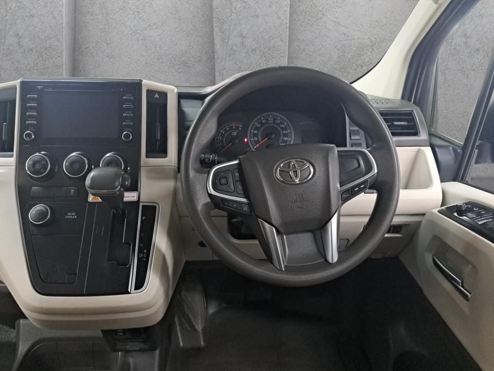 Toyota Quantum 2.8 Gl 14-Seater Slwb At