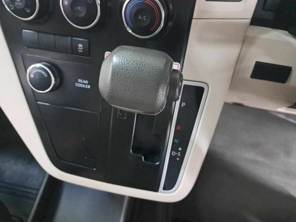 Toyota Quantum 2.8 Gl 14-Seater Slwb At