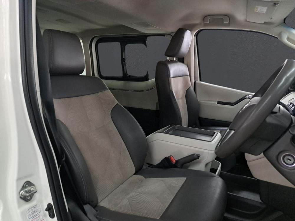 Toyota Quantum 2.8 Gl 11-Seater Lwb