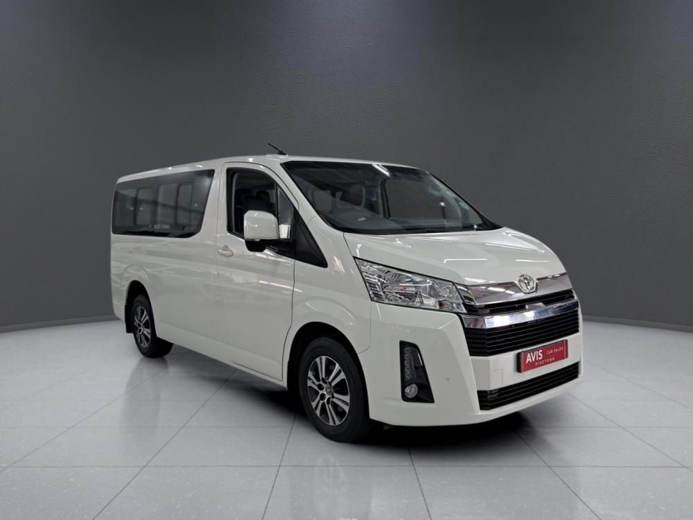 Toyota N/A 2.8 Gl 11-Seater Lwb