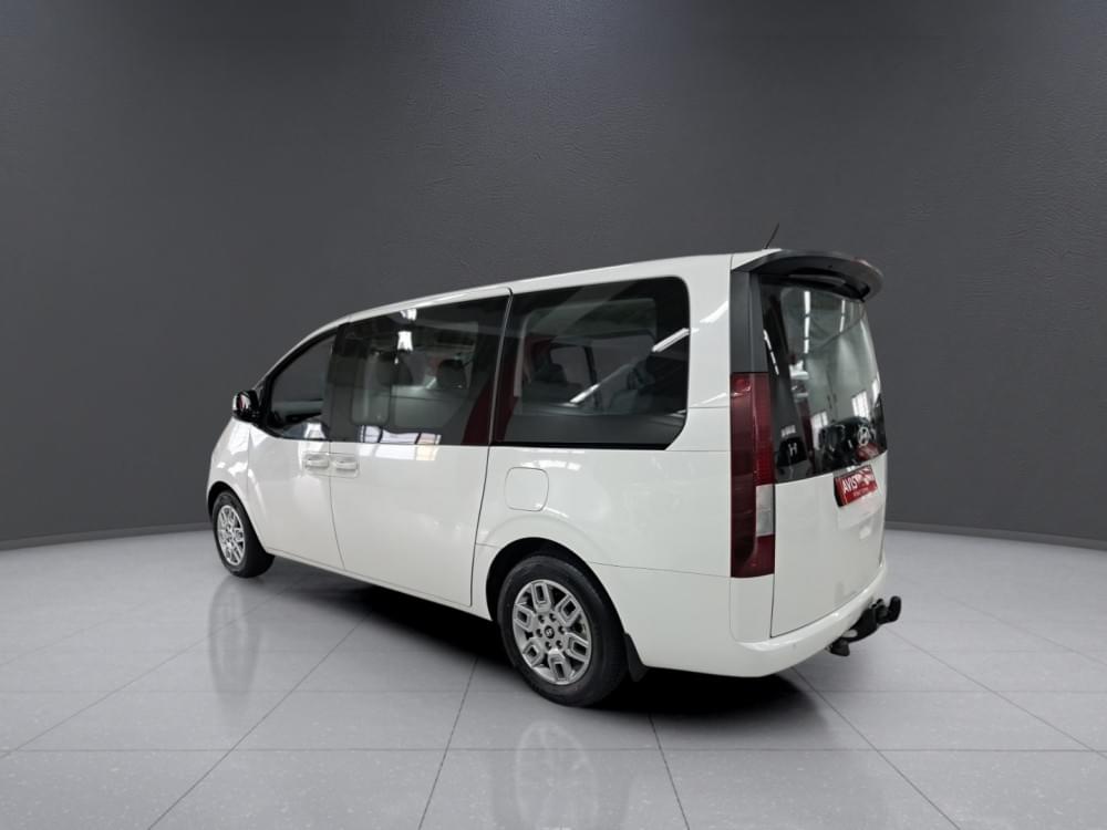 Hyundai Staria 2.2D Executive 9 Seater At