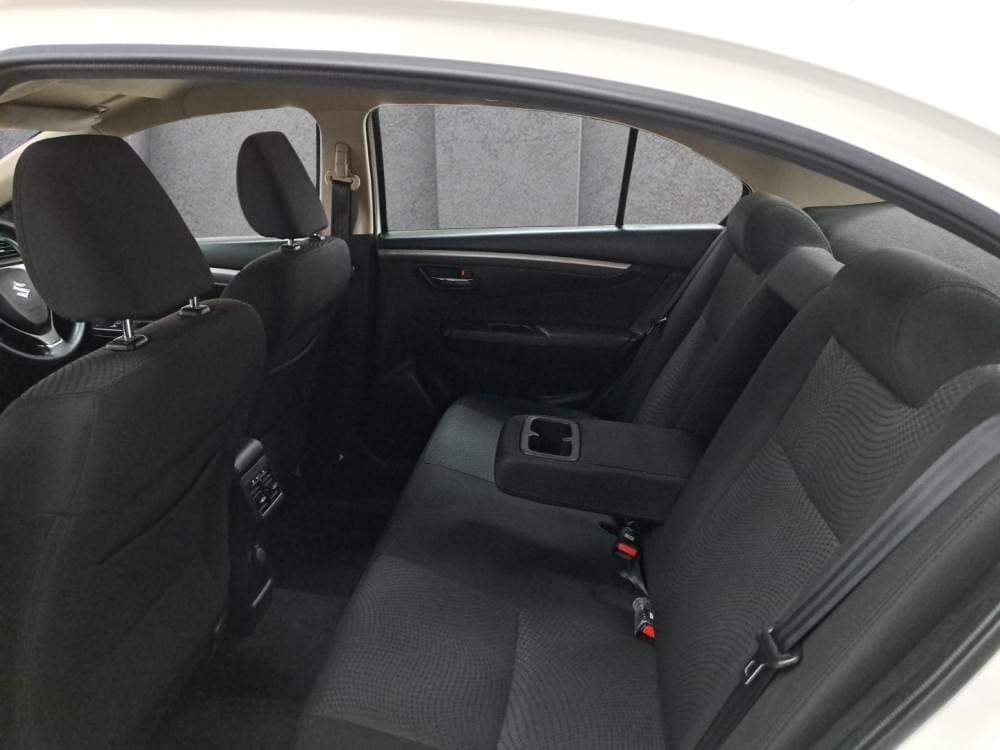 Suzuki Ciaz 1.5 Gl At