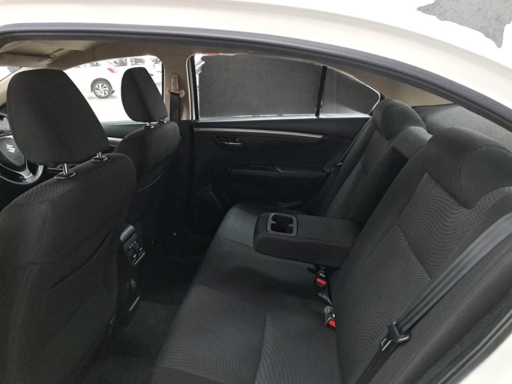 Suzuki Ciaz 1.5 Gl At