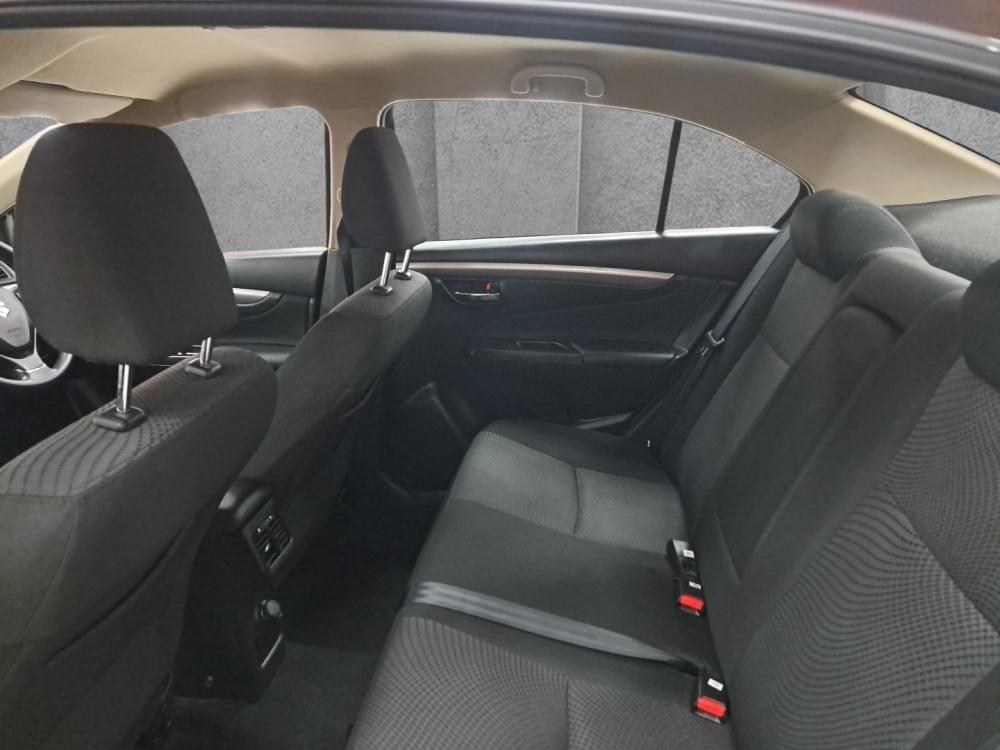 Suzuki Ciaz 1.5 Gl
