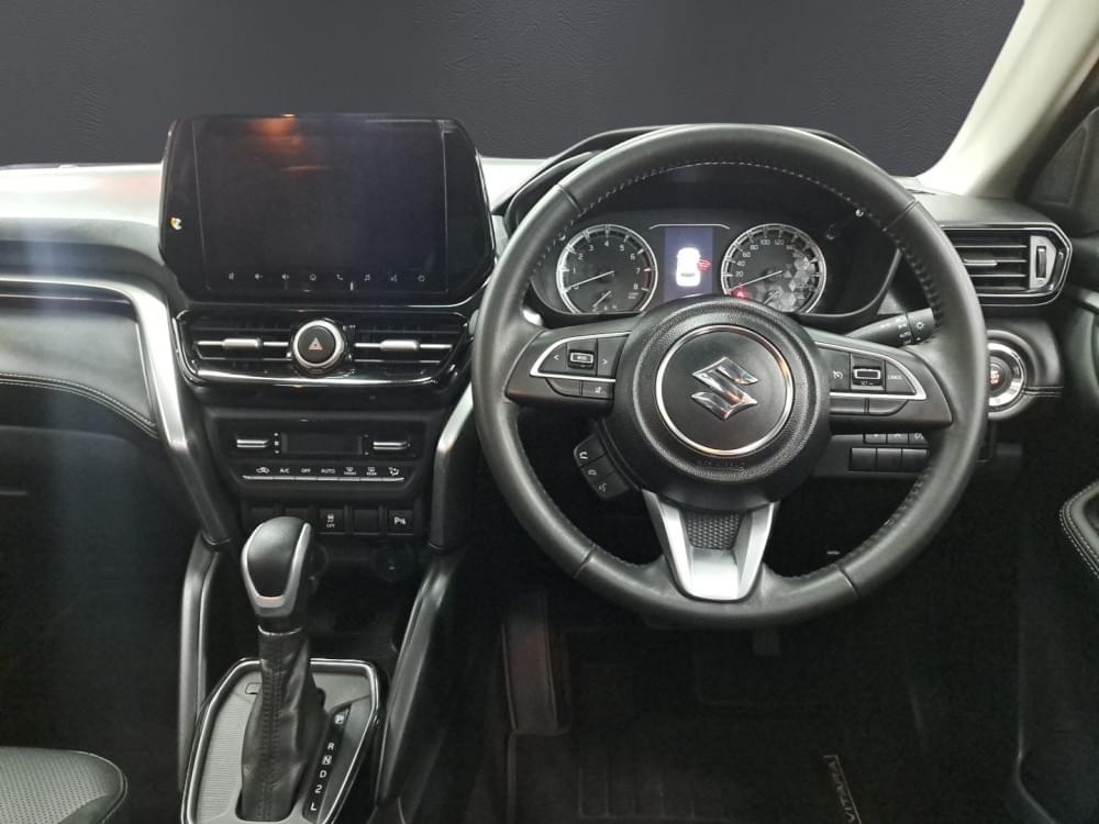 Suzuki N/A 1.5 Glx 4At Gv11