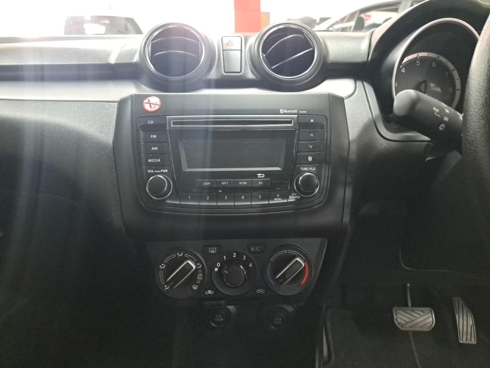 Suzuki Swift 1.2I Gl Amt