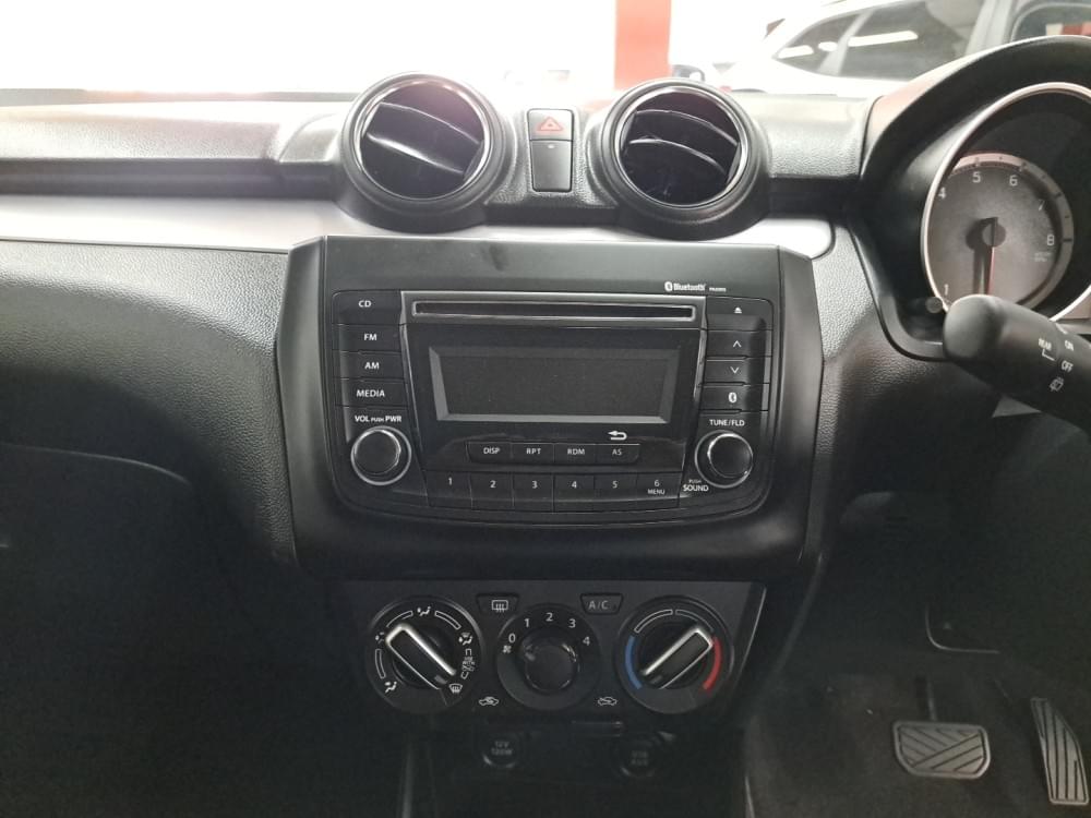 Suzuki Swift 1.2I Gl Amt